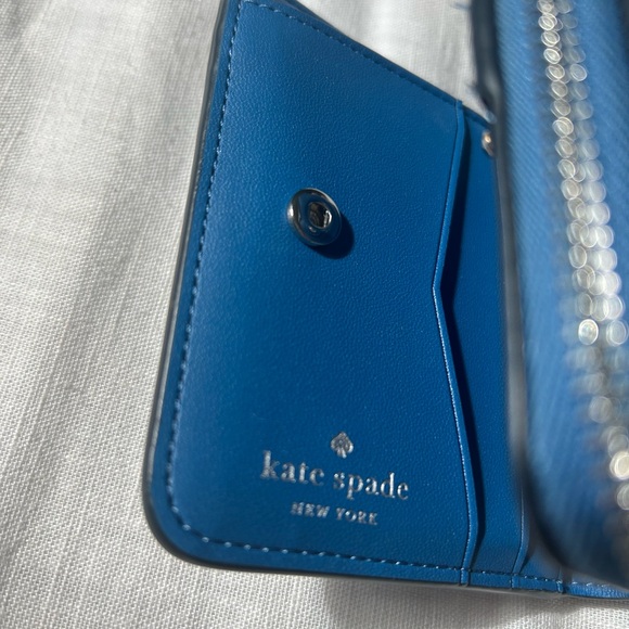 Brand New Kate Spade Arctic Friends Wallet - Picture 3 of 7